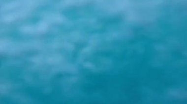 Deniz manzaralı fotoğraf makinesinde hareketli hızlı arasında yüksek hızlı su denizde su sıçramalarına tekneden