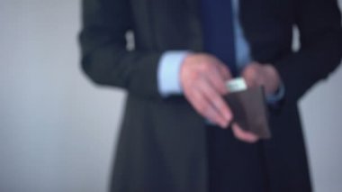 Euro önermek paket adamım, Dükkanı, ceza, komisyon ödenmesi satın
