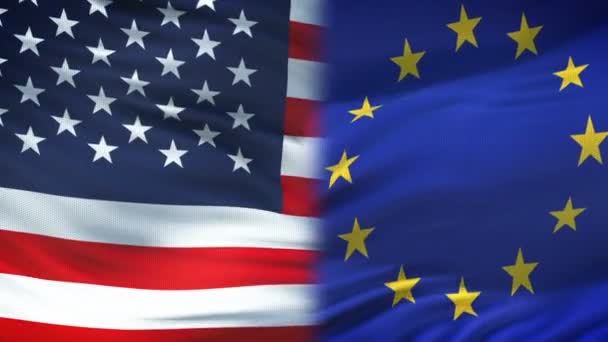 Verenigde Staten en de Eu handdruk, internationale vriendschap, vlag achtergrond — Stockvideo