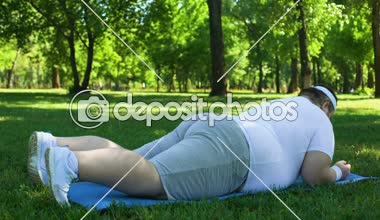 Park, kilo kaybı programı, tahta yapan obez erkek güçlü olacak, motivasyon