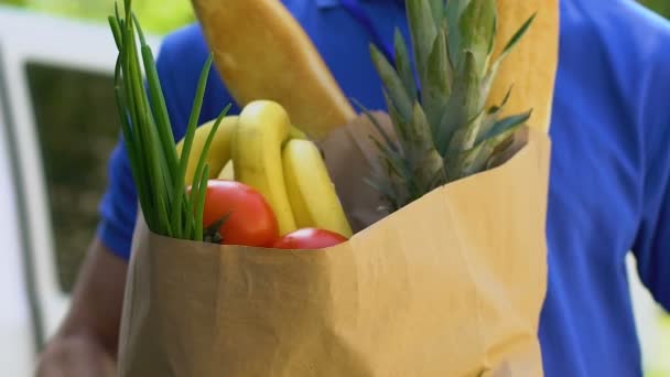 Speciální zásilka čerstvé bio ovoce a zeleninu, online objednávky dodávky