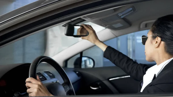 Business Lady Looking Rear View Mirror Driving Automobile Traffic Rules — Stock Photo, Image