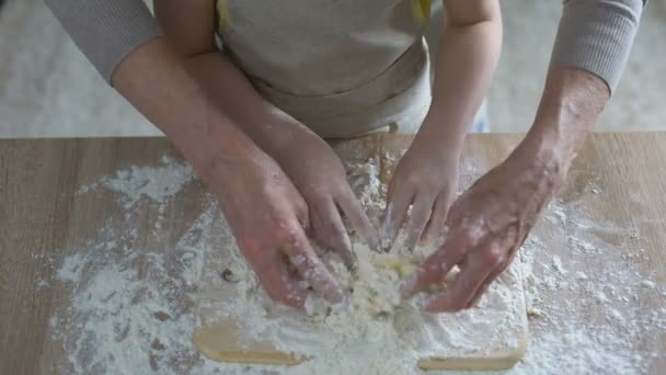 Little Girl Hands Helping Her Grandmother Knead Dough Traditional Recipe — Stock Video