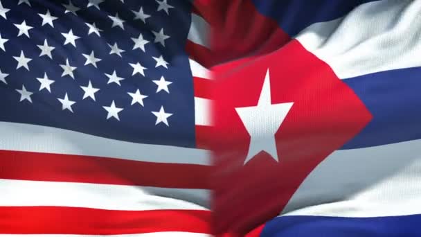 古巴对峙 各国分歧 在国旗背景上的拳头 — 图库视频影像