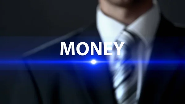 Гроші Людина Діловому Костюмі Стоїть Перед Екраном Фінансові Інвестиції — стокове фото