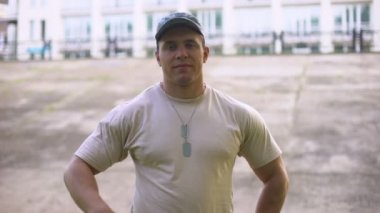 Yakışıklı Çavuş kamera, silahlı kuvvetleri, askeri eğitim merkezi arıyor