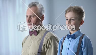 Küçük çocuk ve yaşlı adam saç birlikte, Aile benzerlik, genetik ayarlama