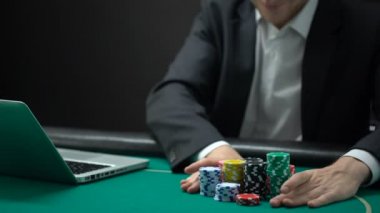 Alma dolar ödül, başarılı online bahis, servet casino fişi veren adam