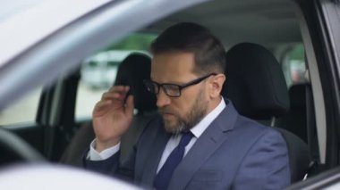 Gözlük araba, duygu baş ağrısı, basınç kalktıktan işadamı vurguladı