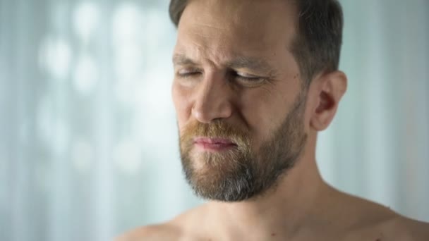 Malade Douleur Oreille Soins Santé Infection Neurologique Otite Avec Démangeaisons — Video