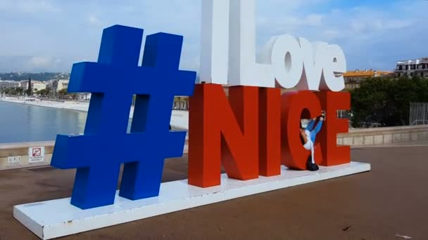 Nicea Francja Circa Maja 2018 Zwiedzanie Miasta Ozdoba Miasta Kocham — Wideo stockowe