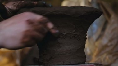 Kil gemi üretim süreci, Aile geleneği, closeup olarak el yapımı çanak çömlek