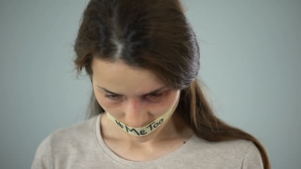 Anche Hashtag Nastro Adesivo Bocca Donna Sostegno Alle Vittime Violenza — Video Stock