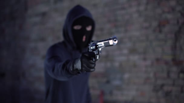 Armed Hooligan Mask Extorting Money Stranger Urban Criminal Activity — Stock Video