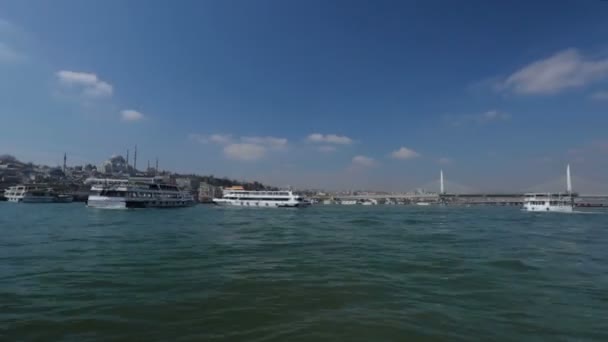 Tourist Cruisers Sailing Pier Great Landmarks Istanbul Gorgeous View — Stock Video