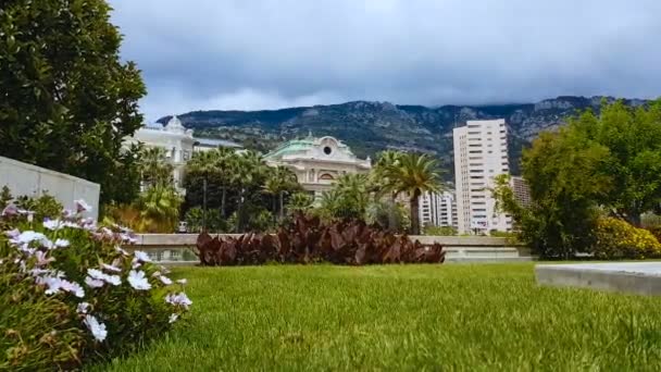 Güzel Bir Bahçe Monte Carlo Monaco Grand Casino Yakınındaki Binalar — Stok video