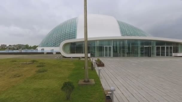 Entrada Del Edificio Del Parlamento Georgiano Kutaisi Asamblea Legislativa — Vídeos de Stock