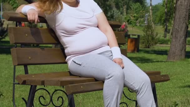 Pot Bellied Girl Breathing Heavily Continues Training Desire Lose Weight — Stock Video