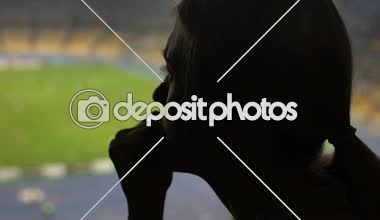 Endişeli kadın millî futbol takımı kaybetme maç futbol izlerken endişeli