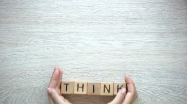 Eller, iyimserlik, daha iyi gelecek inanç tarafından yapılan olumlu ifade düşünüyorum