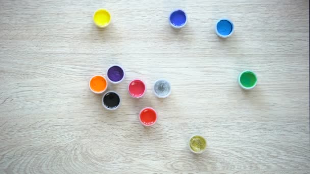 Colorful Felt Tip Pens Paints Forming Sun Figure Children Rehabilitation — Stock Video