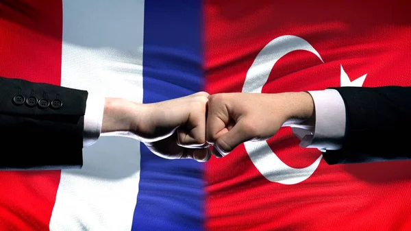 France Turquie Conflit Relations Internationales Poings Sur Fond Drapeau — Photo