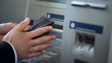 M-cüzdan, para yurtdışına seyahat Atm den çekilen Euro koyarak eller mans