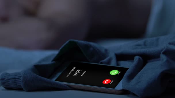 Wife Incoming Call Husband Sleeping Bed Night Mistress Betrayal — Stock Video