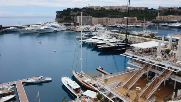 Yachtparkplätze Mittelmeerort Teurer Seetransport Elitäres Leben — Stockvideo