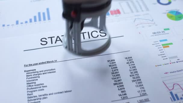 Statistik Godkänd Hand Stämpling Sigill Officiella Dokument Statistik — Stockvideo