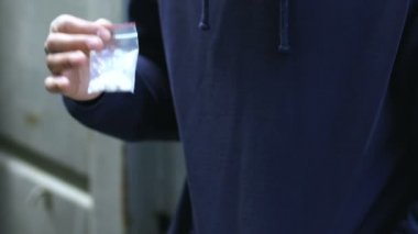 Ecstasy sokak, uyuşturucu bağımlılığı arasında gençlik, reşit olmayan keş alarak genç