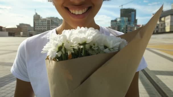 Extremely Happy Afro American Girl Sniffing Beautiful Bouquet Aroma Smiling — Stock Video