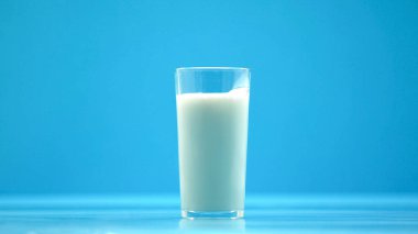 Tablo, sağlıklı beslenme, süt ürünleri, organik kahvaltı süt