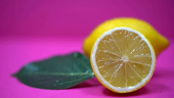Juicy Lemons Close Refreshing Organic Food Vitamin Citrus Cosmetology — Stock Photo, Image