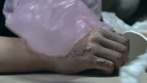 Yaralar Sokak Kir Bulaşıcı Hastalıklarda Enfekte Evsiz Kişi Muzdarip — Stok video