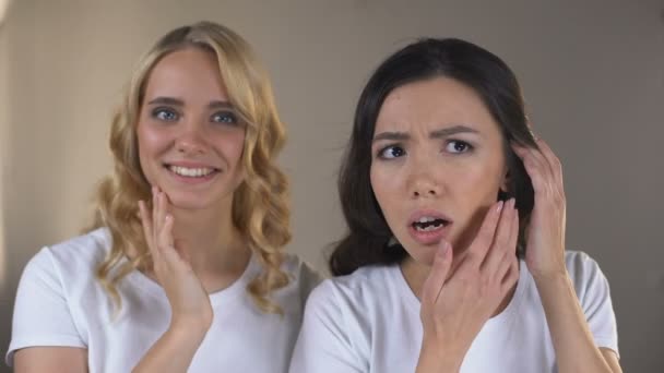 Woman Enjoying Reflection Mirror Her Friend Noticing First Wrinkles Beauty — Stock Video