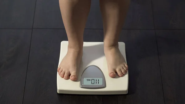 Female Standing Home Scales Measure Weight Obesity Problems Health — Stock Photo, Image