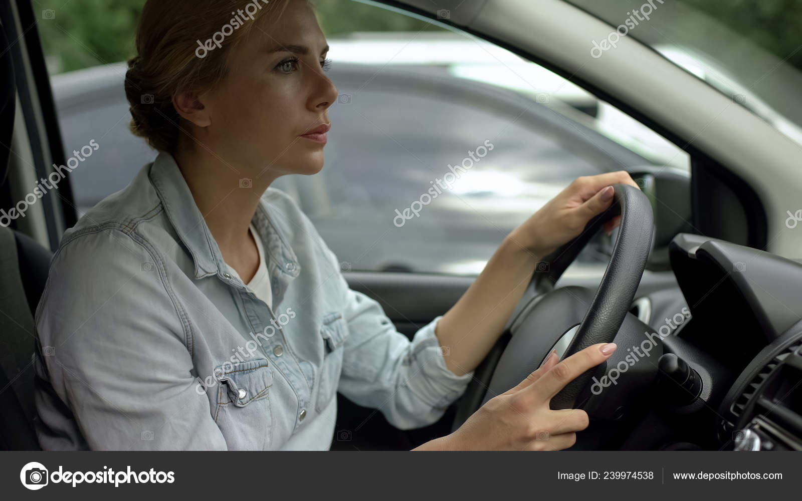 Unbelted Woman Driving Car Risk Accident Traffic Rules Regulations ...
