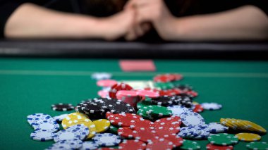 Güzel kız poker oyunu, Casino riskli bahse mi kumar bağımlılığı