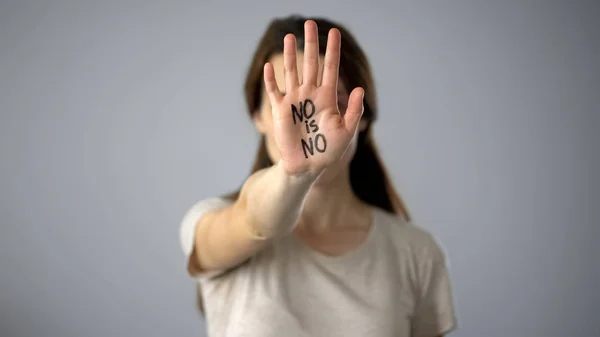 Mulher Com Não Sinal Mão Violência Contra Prevenção Das Mulheres — Fotografia de Stock