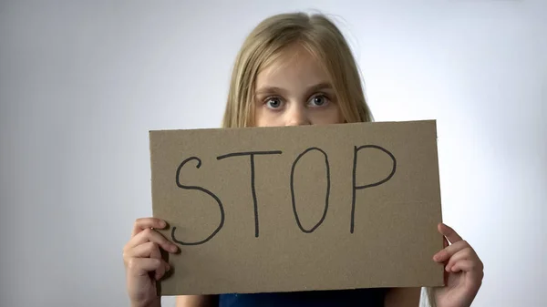Girl Shows Stop Sign Social Protection Children Domestic Violence Prevention — Stock Photo, Image