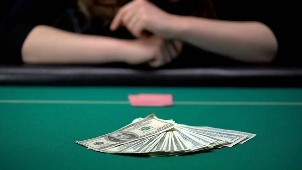 Woman Confident Her Cards Putting Dollars Casino Table Wasting Money — Stock Photo, Image