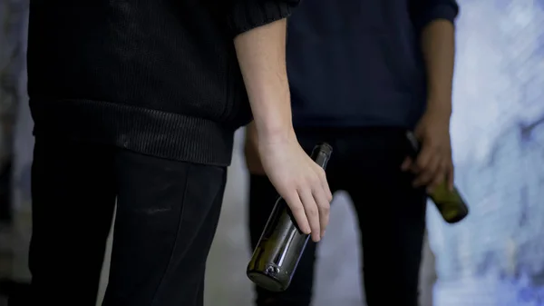 Mauvaise Habitude Adolescents Qui Boivent Bière Dépendance Alcool Chez Les — Photo