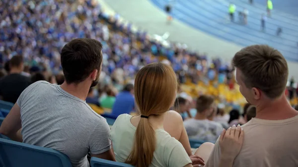 Friends Sitting Tribune Watching Football Game Supporting Favorite Team — Stock Photo, Image