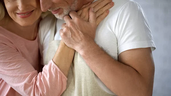 Grateful Wife Hugging Husband Happy Marriage Partner Help Pensioners Love — Stock Photo, Image