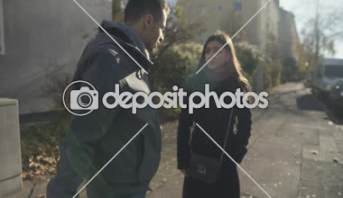 Genç çift sokak, ayrılık, ilişkimde sorunlar ortada kavga