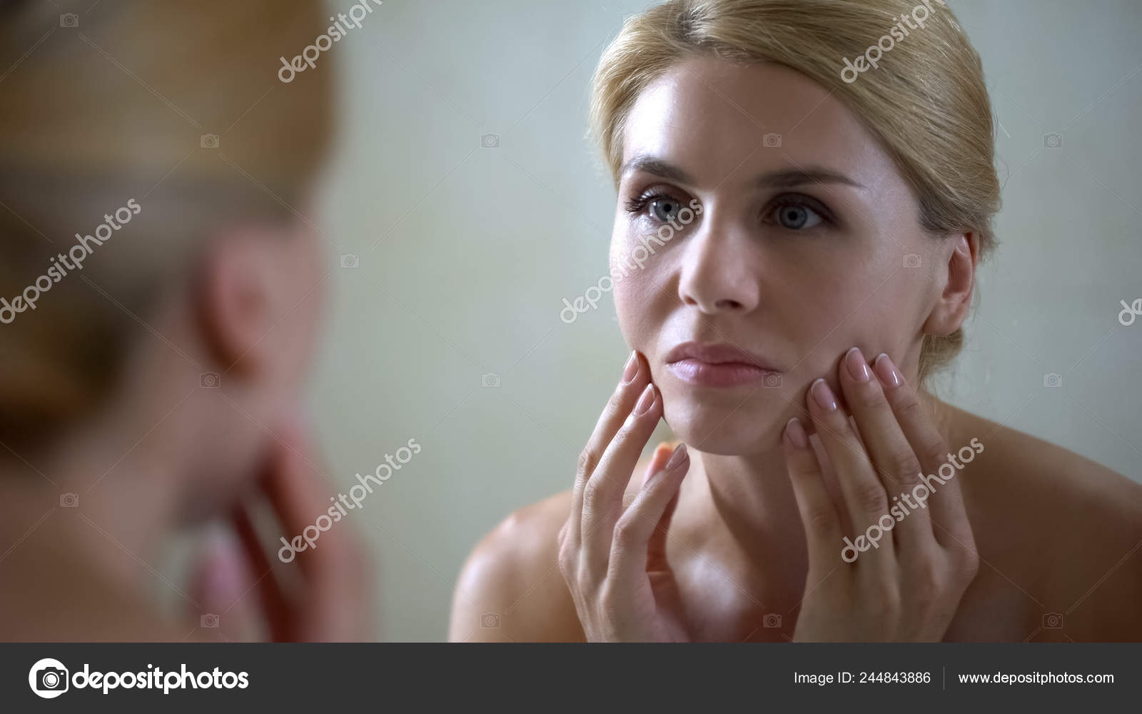 Upset Woman Looking Mirror Touching Face Sad Skin Aging Wrinkles — Stock  Photo © motortion #244843886, image size:1600x1000