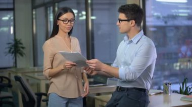 Asya Bölüm Başkanı erkek Yardımcısı faaliyet raporu ile memnun