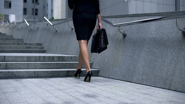 Attractive Woman Business Suit Walking Upstairs Concept Successful Career — Stock Photo, Image