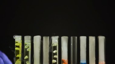 Narkotik yasadışı laboratuvar, hukuk suç, suçlu üreten kimyager